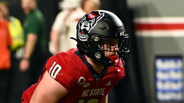 North Carolina State Wolfpack linebacker Caden Fordham (10) during the second half against the Miami Hurricanes North Carolina State Wolfpack linebacker Caden Fordham (10) during the second half against the Miami Hurricanes