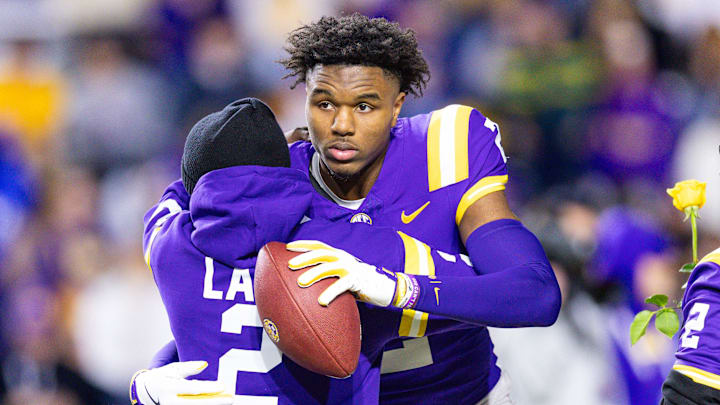 Kyren Lacy's father reveals a message after the death of his son, the former LSU football star Kyren Lacy's father reveals a message after the death of his son, the former LSU football star