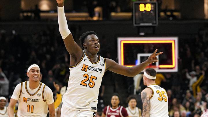 Jan 24, 2026; Columbia, Missouri, USA; Missouri Tigers forward Mark Mitchell (25) celebrates after a buzzer beater to defeat the Oklahoma Sooners in overtime at Mizzou Arena. Jan 24, 2026; Columbia, Missouri, USA; Missouri Tigers forward Mark Mitchell (25) celebrates after a buzzer beater to defeat the Oklahoma Sooners in overtime at Mizzou Arena.