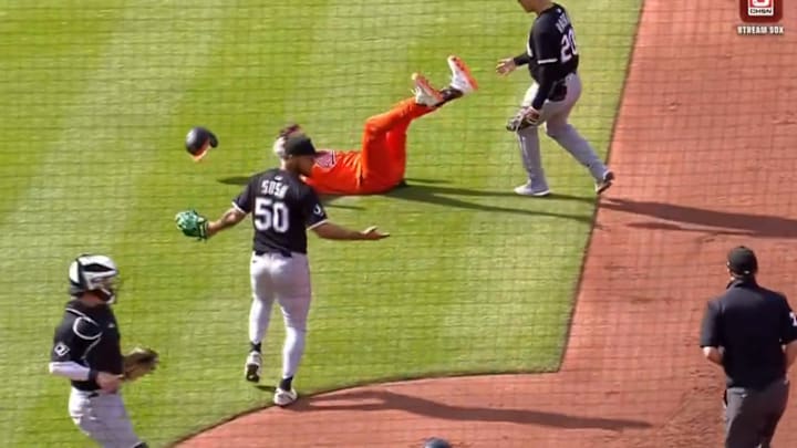 Benches cleared between the Orioles and White Sox on Saturday