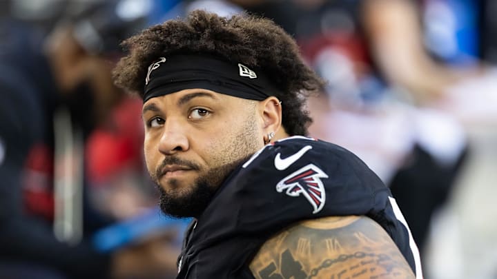 Atlanta Falcons offensive lineman Jovaughn Gwyn