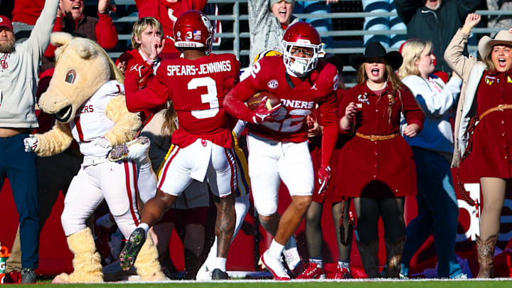 Oklahoma Sooners defensive back Peyton Bowen (22) makes an interception during the first half against the Louisiana State Tigers at Gaylord Family-Oklahoma Memorial Stadium. Oklahoma Sooners defensive back Peyton Bowen (22) makes an interception during the first half against the Louisiana State Tigers at Gaylord Family-Oklahoma Memorial Stadium.
