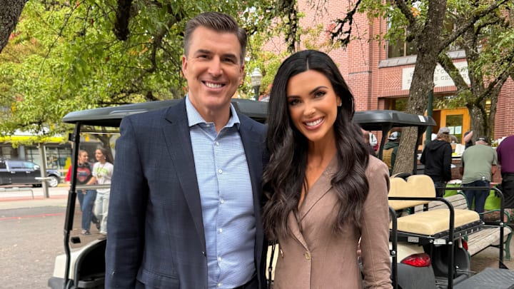 oregon ducks usc trojans gameday dan lanning dante moore college football playoff big ten rece davis exclusive bri amaranthus