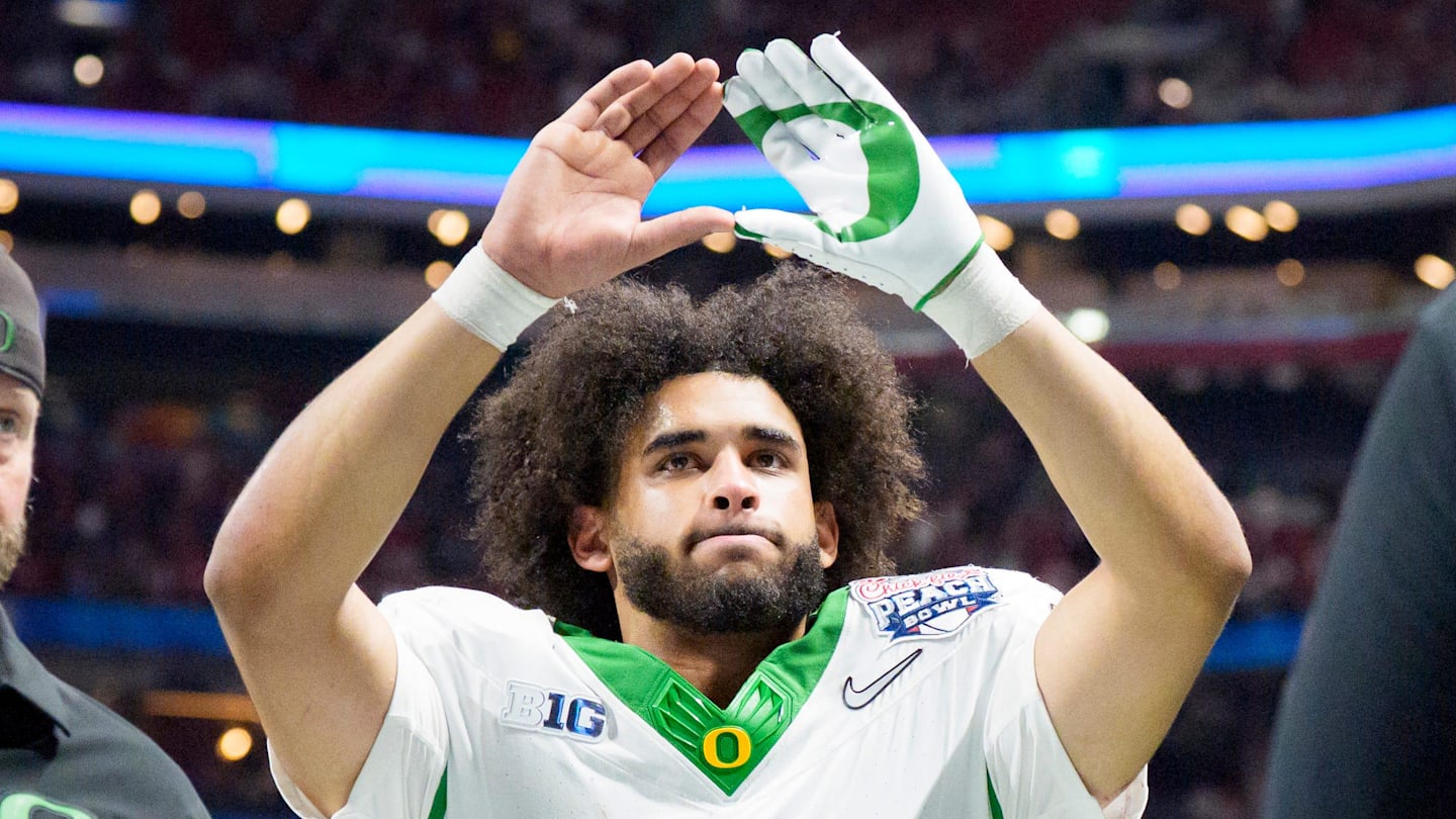 Oregon Quarterback Dante Moore Receives Shocking NFL Draft Ranking