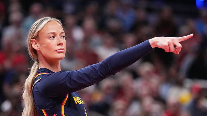 Indiana Fever guard Sophie Cunningham (8) points to Phoenix Mercury forward-guard DeWanna Bonner (24) Indiana Fever guard Sophie Cunningham (8) points to Phoenix Mercury forward-guard DeWanna Bonner (24)