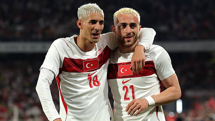 Don't Miss a Kick: Your Complete Guide to Watching Turkiye vs. Paraguay Live—World Cup Showdown