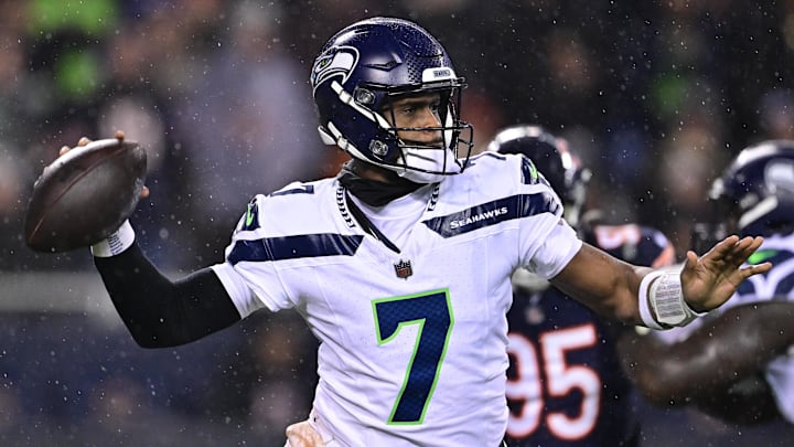 Dec 26, 2024; Chicago, Illinois, USA; Seattle Seahawks quarterback Geno Smith (7) passes the ball against the Chicago Bears during the third quarter at Soldier Field.