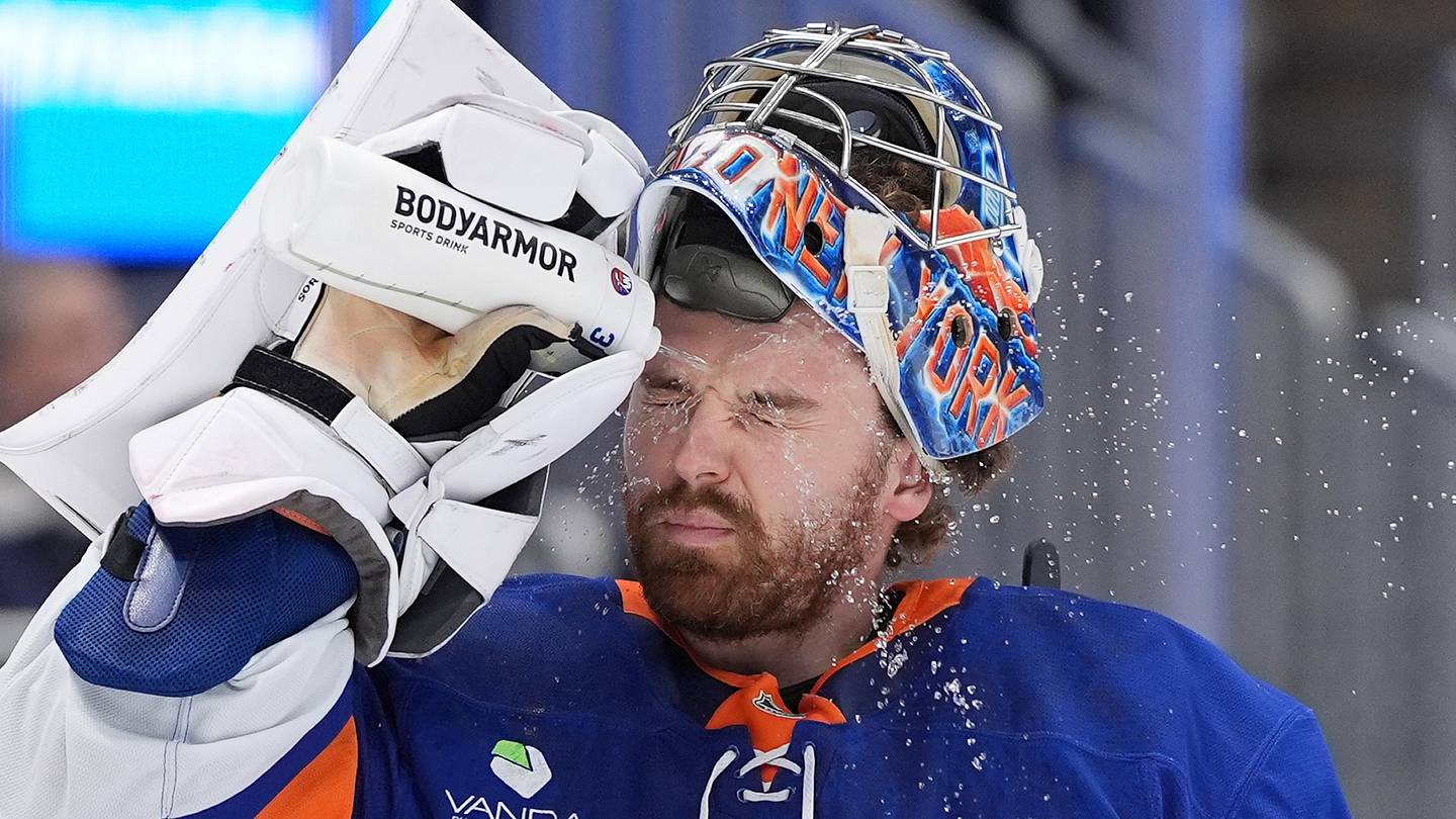 Islanders should make Sorokin top offseason priority