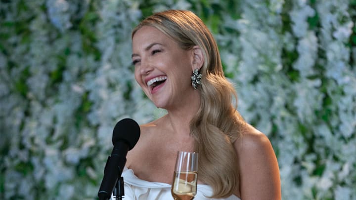 Kate Hudson as Isla Gordon in Running Point season 2.