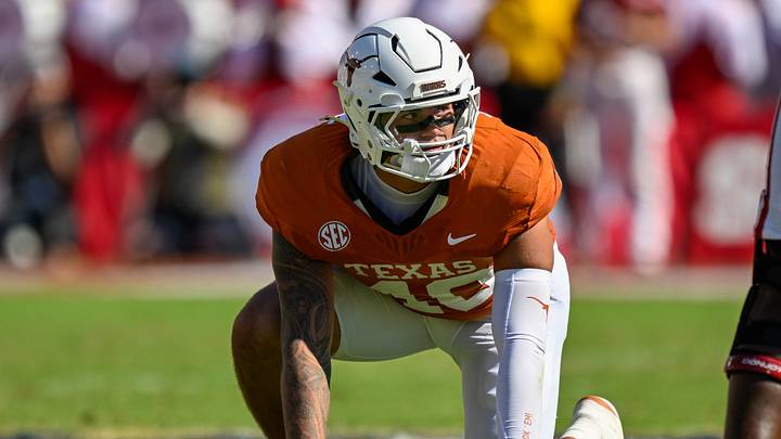 Oct 11, 2025; Dallas, Texas, USA; Texas Longhorns defensive end Lance Jackson Oct 11, 2025; Dallas, Texas, USA; Texas Longhorns defensive end Lance Jackson
