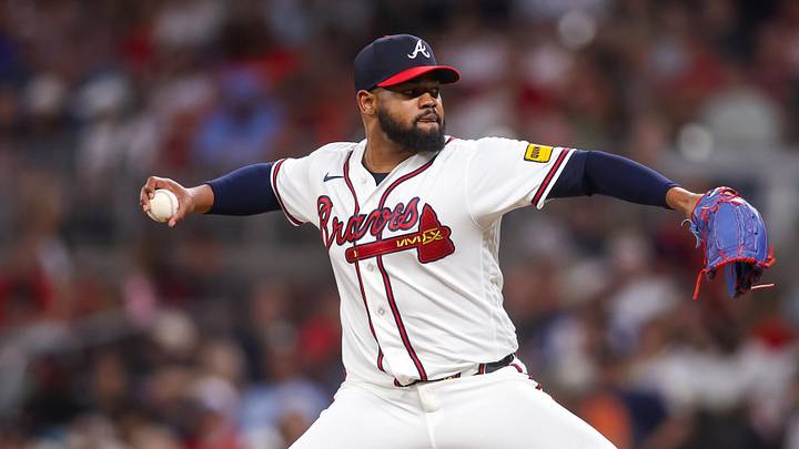 Apr 29, 2026; Atlanta, Georgia, USA; Atlanta Braves starting pitcher Reynaldo Lopez (40) throws against the Detroit Tigers in the seventh inning at Truist Park. Mandatory Credit: Brett Davis-Imagn Images
