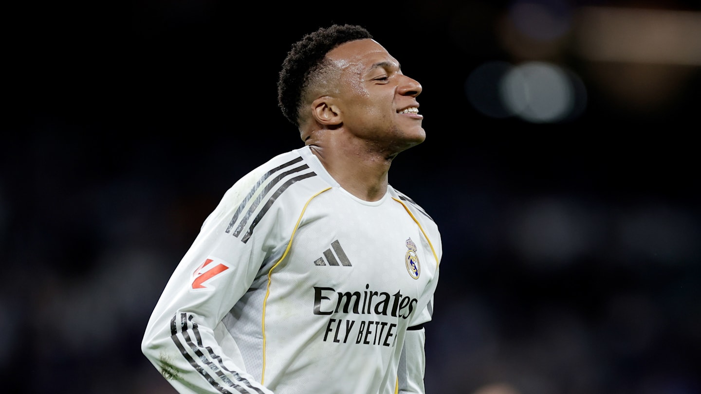 Real Madrid : Alvaro Arbeloa prend la défense de Kylian Mbappé, critiqué par les supporters madrilènes