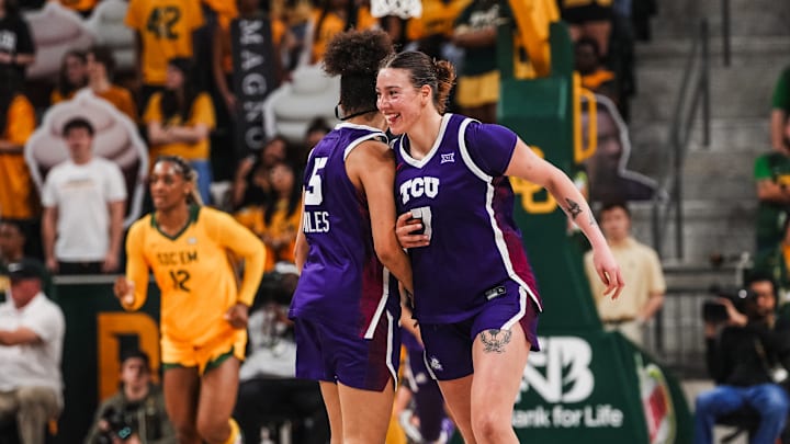 Olivia Miles (5) and Marta Suarez (7) combine for 67 points against the Baylor Bears on Thursday, February 12, 2026, from the Foster Pavilion in Waco, TX.