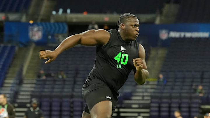 Mar 1, 2026; Indianapolis, IN, USA; Oregon offensive lineman Emmanuel Pregnon (OL40) during the NFL Scouting Combine at Lucas Oil Stadium. Mandatory Credit: Kirby Lee-Imagn Images