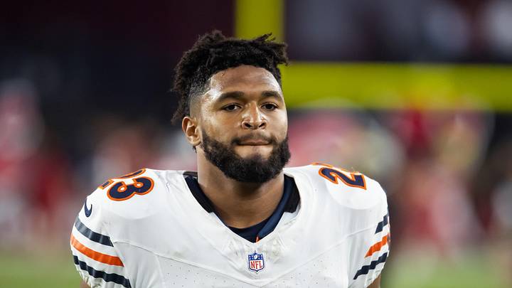 Chicago Bears running back Roschon Johnson (23) Chicago Bears running back Roschon Johnson (23)