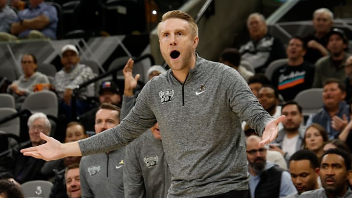 Memphis Grizzlies v San Antonio Spurs