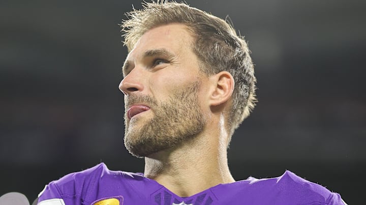 Atlanta Falcons QB Kirk Cousins Atlanta Falcons QB Kirk Cousins