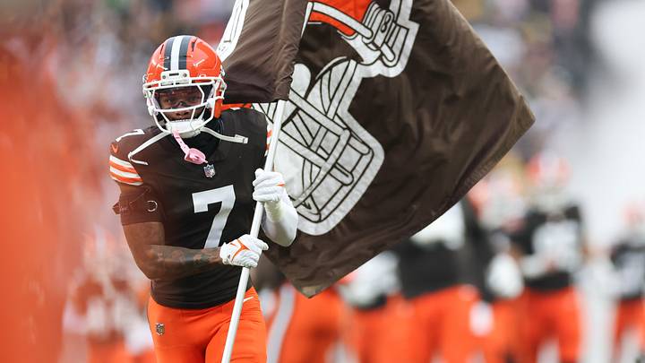 Dec 28, 2025; Cleveland, Ohio, USA; Cleveland Browns cornerback Tyson Campbell (7) enters the field before the game against the Pittsburgh Steelers at Huntington Bank Field. Mandatory Credit: Scott Galvin-Imagn Images Dec 28, 2025; Cleveland, Ohio, USA; Cleveland Browns cornerback Tyson Campbell (7) enters the field before the game against the Pittsburgh Steelers at Huntington Bank Field. Mandatory Credit: Scott Galvin-Imagn Images