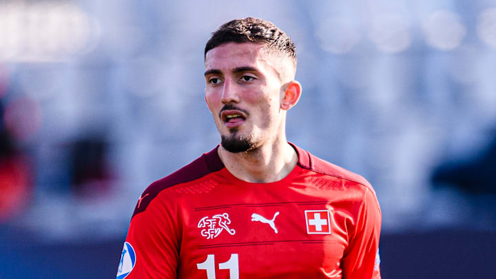 Andi Zeqiri steht bei Premier-League-Club Brighton unter Vertrag.