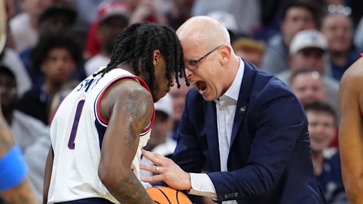 Mar 22, 2026; Philadelphia, PA, USA;UConn Huskies head coach Dan Hurley reacts with guard Malachi Smith (0) in the first half during a second round game of the men's 2026 NCAA Tournament at Xfinity Mobile Arena. Mandatory Credit: Kyle Ross-Imagn Images Mar 22, 2026; Philadelphia, PA, USA;UConn Huskies head coach Dan Hurley reacts with guard Malachi Smith (0) in the first half during a second round game of the men's 2026 NCAA Tournament at Xfinity Mobile Arena. Mandatory Credit: Kyle Ross-Imagn Images