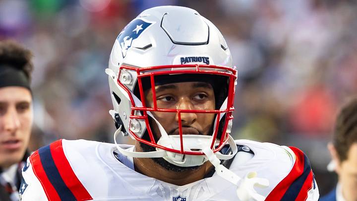New England Patriots OLB Elijah Ponder New England Patriots OLB Elijah Ponder