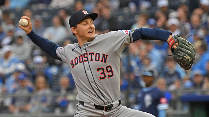 Apr 25, 2025; Kansas City, Missouri, USA;  Houston Astros starting pitcher Hayden Wesneski (39) throws a pitch in the first inning against the Kansas City Royals at Kauffman Stadium