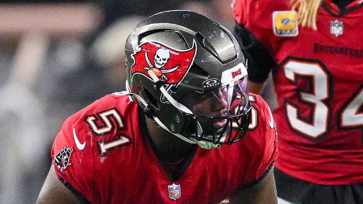 Tampa Bay Buccaneers linebacker David Walker (51) gets into position during the game between the Cowboys and the Buccaneers Tampa Bay Buccaneers linebacker David Walker (51) gets into position during the game between the Cowboys and the Buccaneers