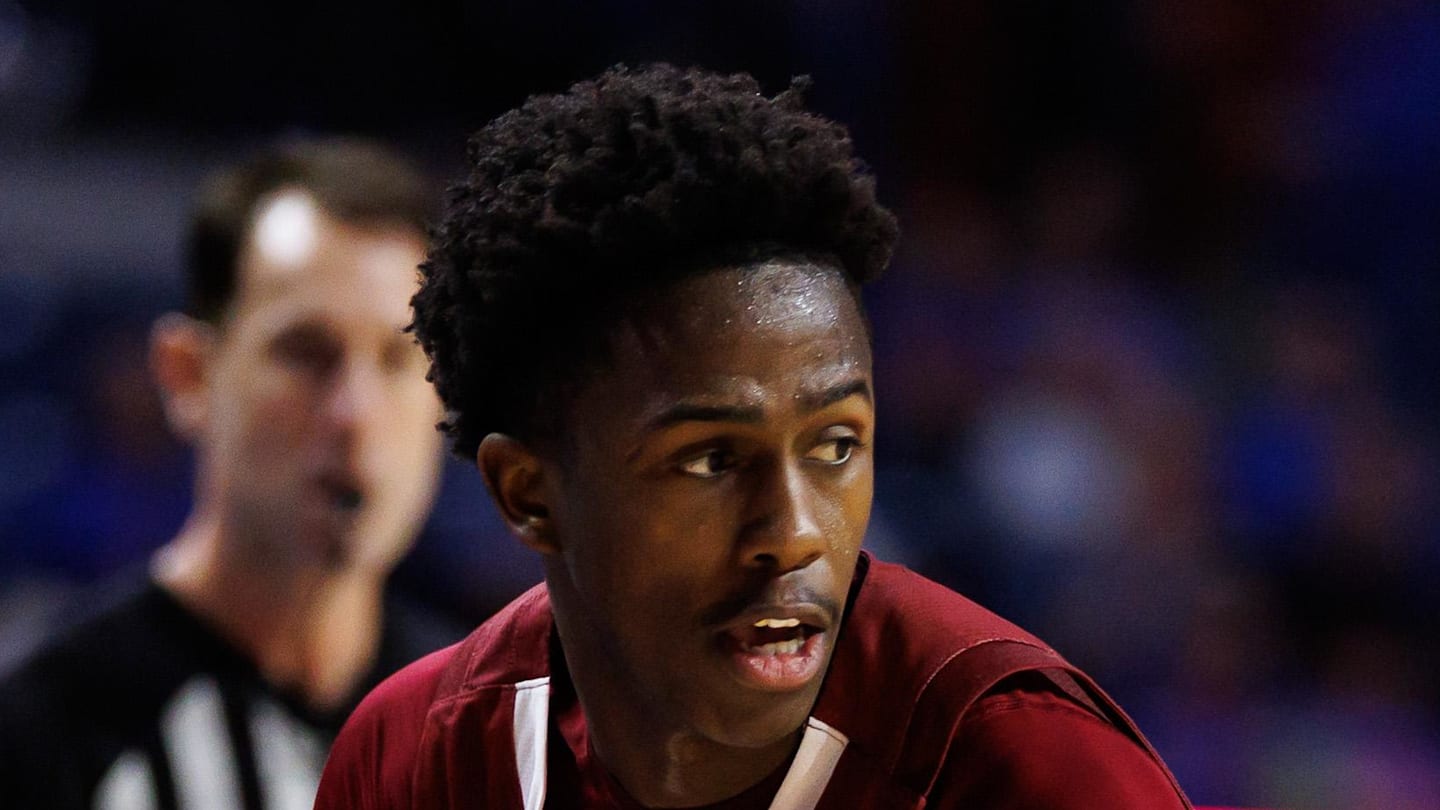 What UCLA’s Interest in Jalen Cox Really Means