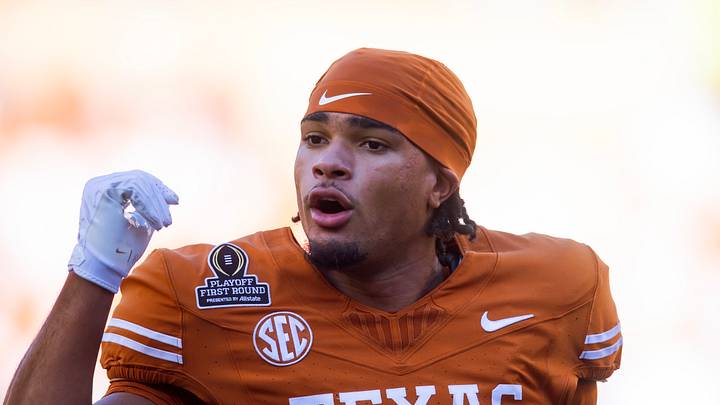 Texas Longhorns wide receiver DeAndre Moore Jr. (0) against the Clemson Tigers during the CFP National playoff first round at Darrell K Royal-Texas Memorial Stadium. Texas Longhorns wide receiver DeAndre Moore Jr. (0) against the Clemson Tigers during the CFP National playoff first round at Darrell K Royal-Texas Memorial Stadium.