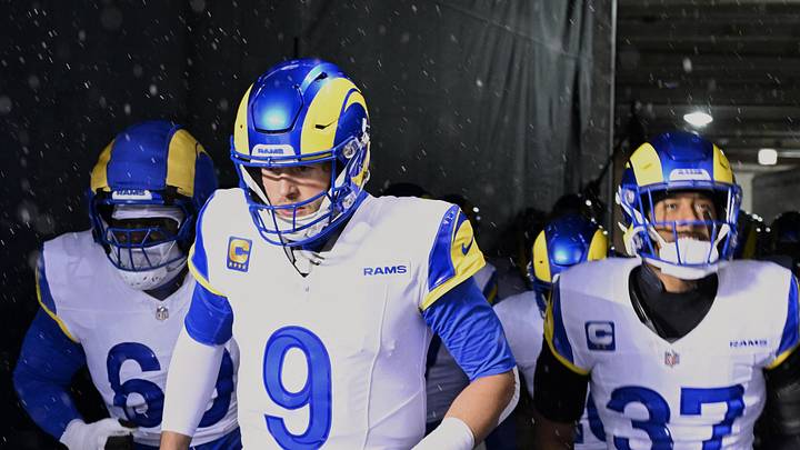 Los Angeles Rams quarterback Matthew Stafford (9), guard Kevin Dotson (69. Mandatory Credit: Matt Marton-Imagn Images Los Angeles Rams quarterback Matthew Stafford (9), guard Kevin Dotson (69. Mandatory Credit: Matt Marton-Imagn Images