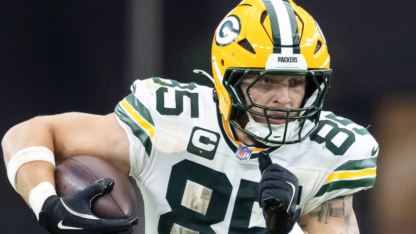 How Many Bricks Are Missing in Packers’ 12-Piece Super Bowl Foundation?