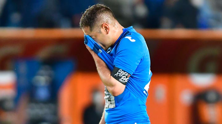 El paraguayo Pablo Aguilar ingresó de cambio para intentar revertir la situación de Cruz Azul, sin lograrlo. El paraguayo Pablo Aguilar ingresó de cambio para intentar revertir la situación de Cruz Azul, sin lograrlo.