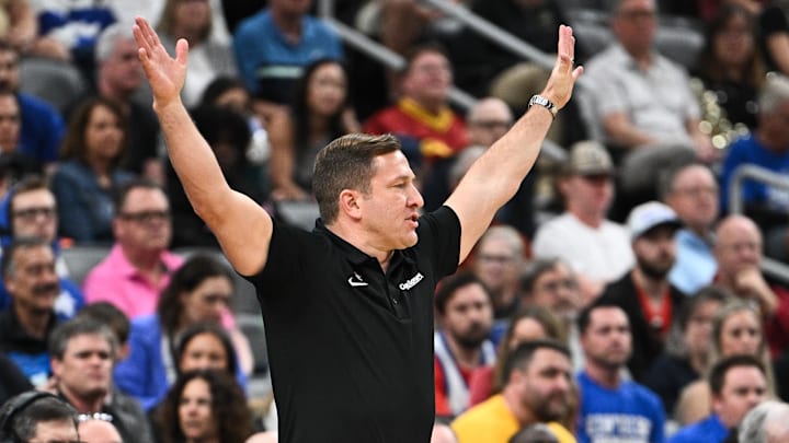 Mar 22, 2026; St. Louis, MO, USA; Iowa State Cyclones head coach T.J. Otzelberger calls a play during the first half against the Kentucky Wildcats during a second round game of the men's 2026 NCAA Tournament at Enterprise Center. Mar 22, 2026; St. Louis, MO, USA; Iowa State Cyclones head coach T.J. Otzelberger calls a play during the first half against the Kentucky Wildcats during a second round game of the men's 2026 NCAA Tournament at Enterprise Center.