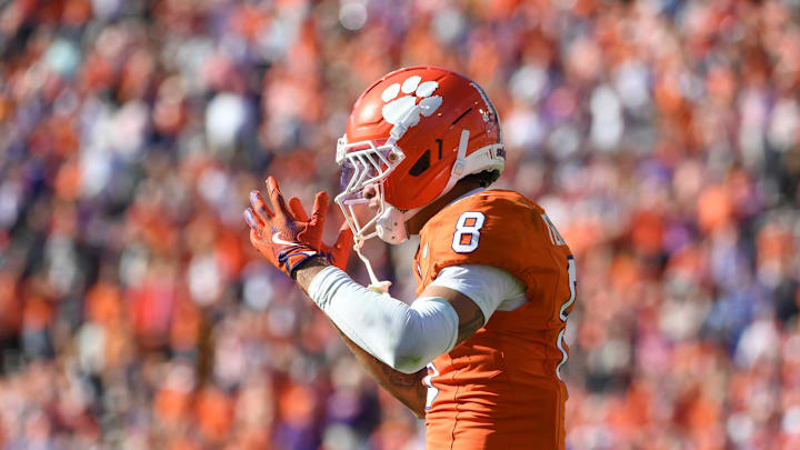 Nov 1, 2025; Clemson, South Carolina, USA; Clemson Tigers cornerback Avieon Terrell (8) reacts to a pass interference call during the NCAA football game against the Duke Blue Devil at Memorial Stadium. Mandatory Credit: Alex Martin-Imagn Images Nov 1, 2025; Clemson, South Carolina, USA; Clemson Tigers cornerback Avieon Terrell (8) reacts to a pass interference call during the NCAA football game against the Duke Blue Devil at Memorial Stadium. Mandatory Credit: Alex Martin-Imagn Images