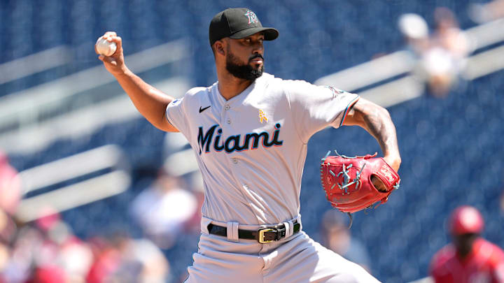 Sandy Alcántara no lanza en MLB desde el 3 de septiembre