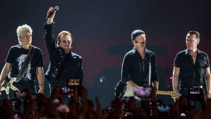 U2 performs in Mumbai