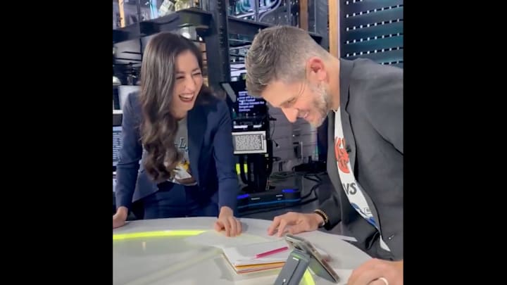 Mina Kimes pranks Dan Orlovsky while prepping for broadcast.