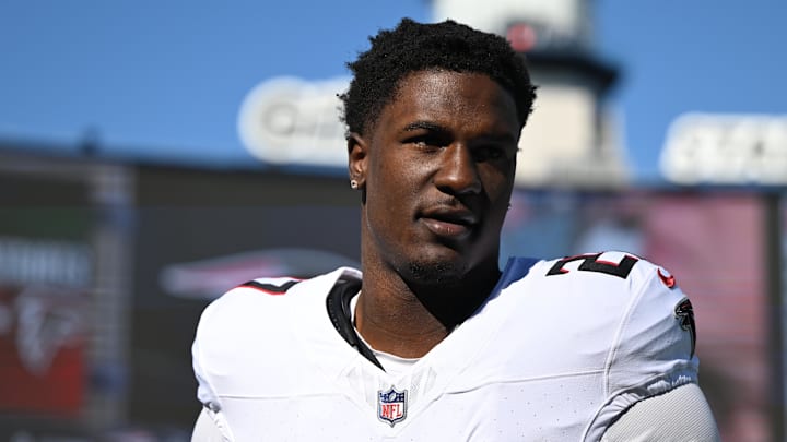 Atlanta Falcons linebacker James Pearce Jr. Atlanta Falcons linebacker James Pearce Jr.