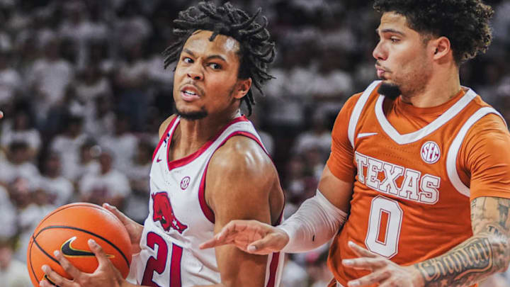 Arkansas Razorbacks guard DJ Wagner against the Texas Longhorns at Bud Walton Arena in Fayetteville, Ark. | Nilsen Roman-HitThatLine.com