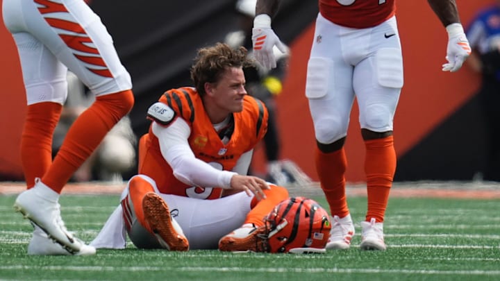 Bengals quarterback Joe Burrow injured against Jaguars.