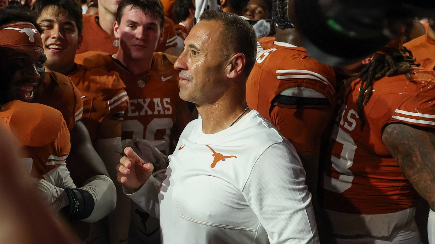 Steve Sarkisian officially comments on declined postgame interview with Holly Rowe 