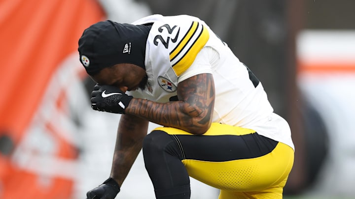 Dec 28, 2025; Cleveland, Ohio, USA; Pittsburgh Steelers cornerback Asante Samuel Jr. (22) kneels before the game against the Cleveland Browns at Huntington Bank Field. Mandatory Credit: Scott Galvin-Imagn Images