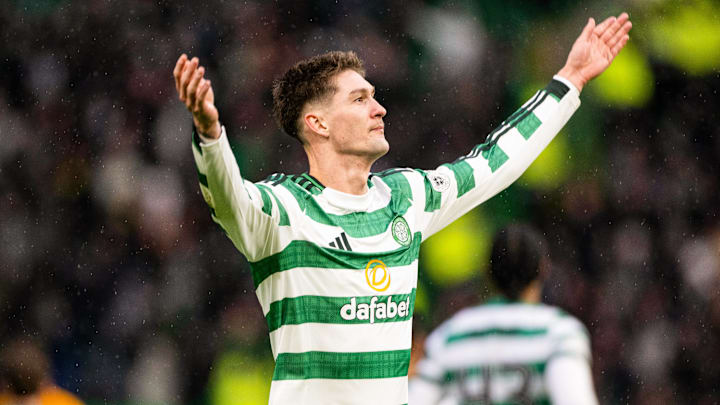 Tomas Cvancara im Einsatz für Celtic Glasgow