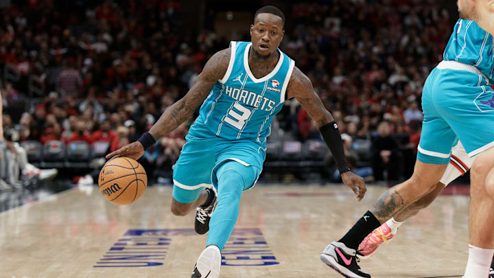Charlotte Hornets v Chicago Bulls