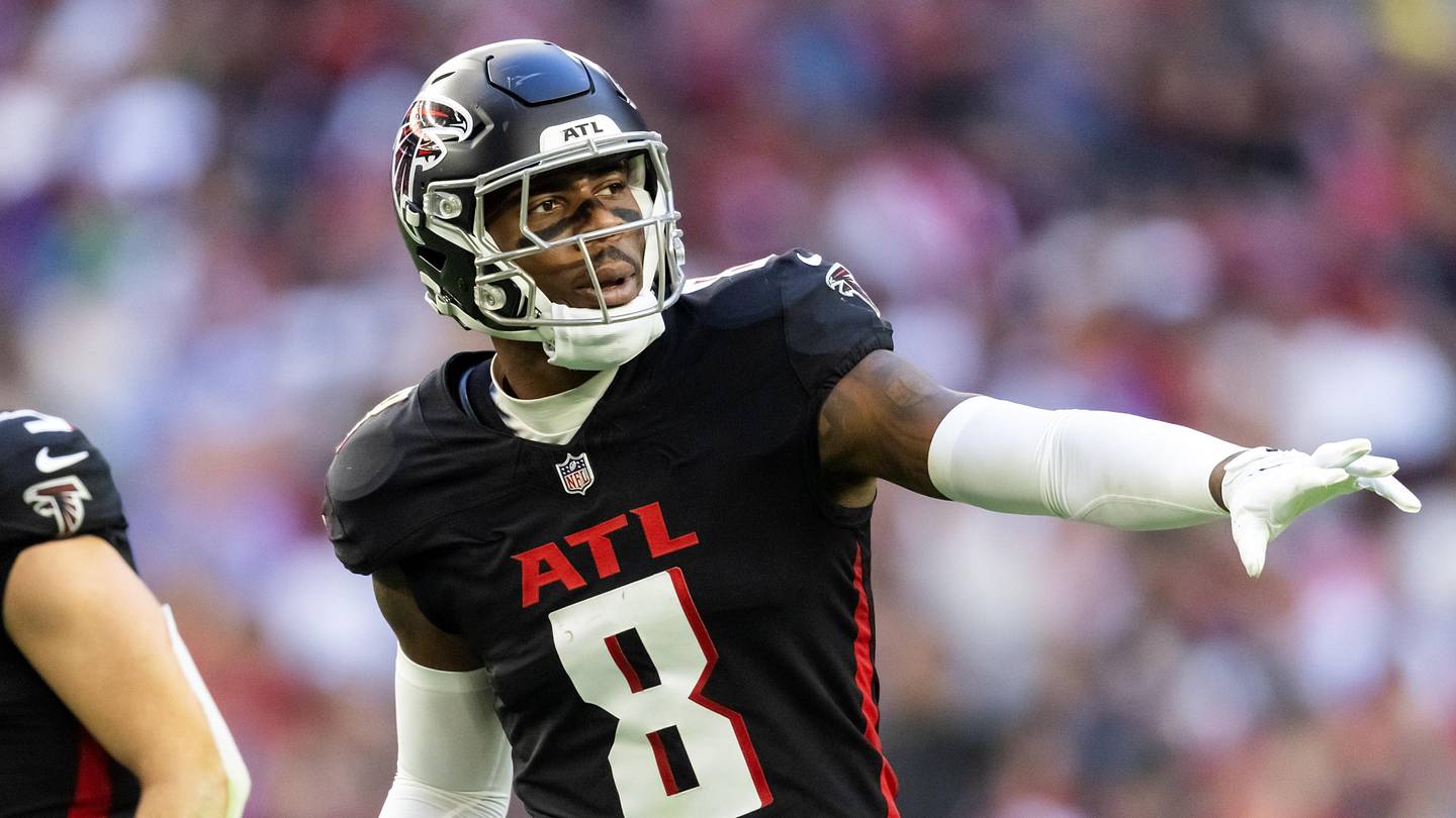 Kyle Pitts Sr. Dishes on 'Culture Change', Atlanta Falcons QB Battle