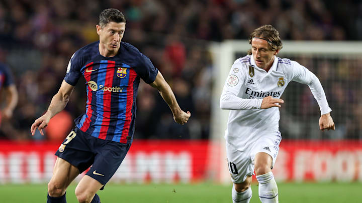 El Clásico entre el FC Barcelona y el Real Madrid es visto por millones de personas alrededor del mundo 