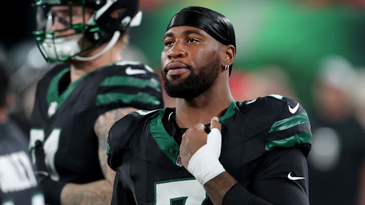 New York Jets defensive end Haason Reddick on the sidelines during the first quarter against the Houston Texans.