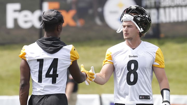 George Pickens is causing big drama around QB Kenny Pickett ahead of the Steelers-Browns Week 2 matchup.