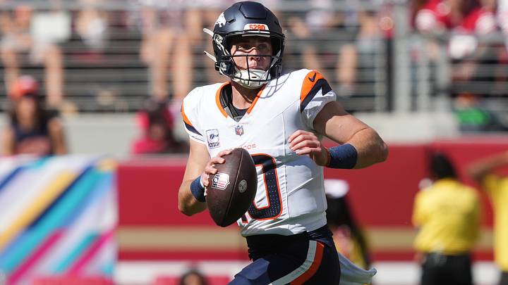 Oct 4, 2026; Santa Clara, California, USA; Denver Broncos quarterback Bo Nix (10) rolls out against the San Francisco 49ers during the first half at Levi's Stadium. Oct 4, 2026; Santa Clara, California, USA; Denver Broncos quarterback Bo Nix (10) rolls out against the San Francisco 49ers during the first half at Levi's Stadium.