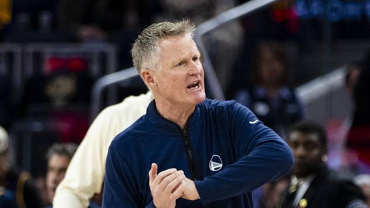 Jan 17, 2026; San Francisco, California, USA; Golden State Warriors head coach Steve Kerr reacts after a foul is called in favor of the Charlotte Hornets during the third quarter at Chase Center. Mandatory Credit: John Hefti-Imagn Images Jan 17, 2026; San Francisco, California, USA; Golden State Warriors head coach Steve Kerr reacts after a foul is called in favor of the Charlotte Hornets during the third quarter at Chase Center. Mandatory Credit: John Hefti-Imagn Images